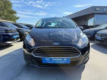 Ford Fiesta 2015 photo 2