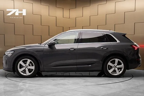 Audi Q8 E-Tron 2024 photo 2