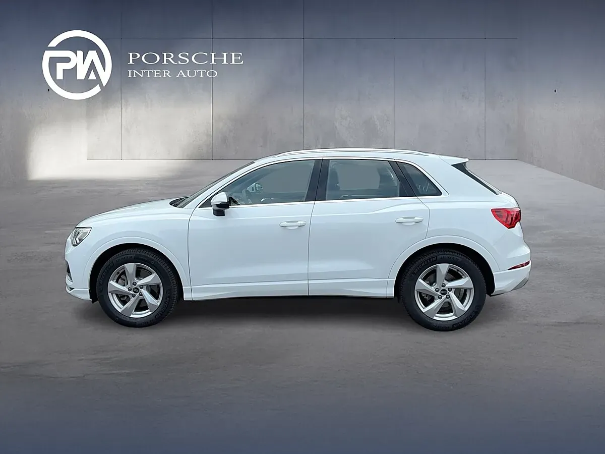 Audi Q3 2024 photo 2