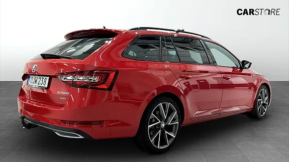 Skoda Superb 2017 photo 2