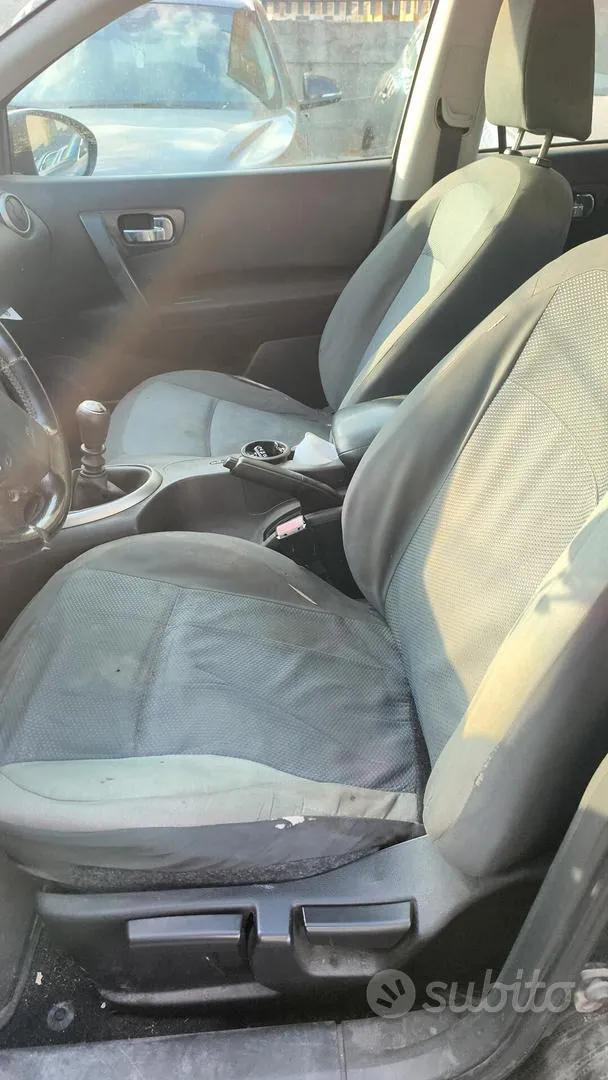 Nissan Qashqai 2008 photo 4
