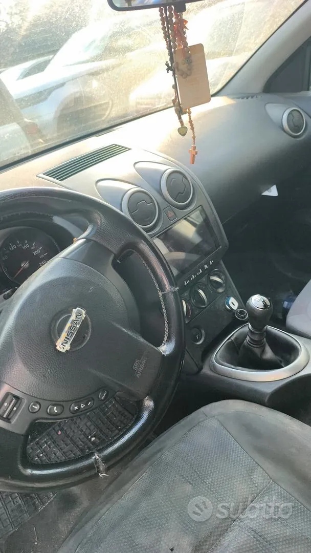 Nissan Qashqai 2008 photo 3