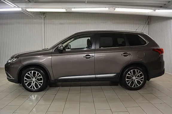 Mitsubishi Outlander 2016 photo 3