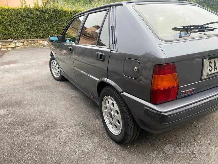 Lancia Delta 1988 photo 3