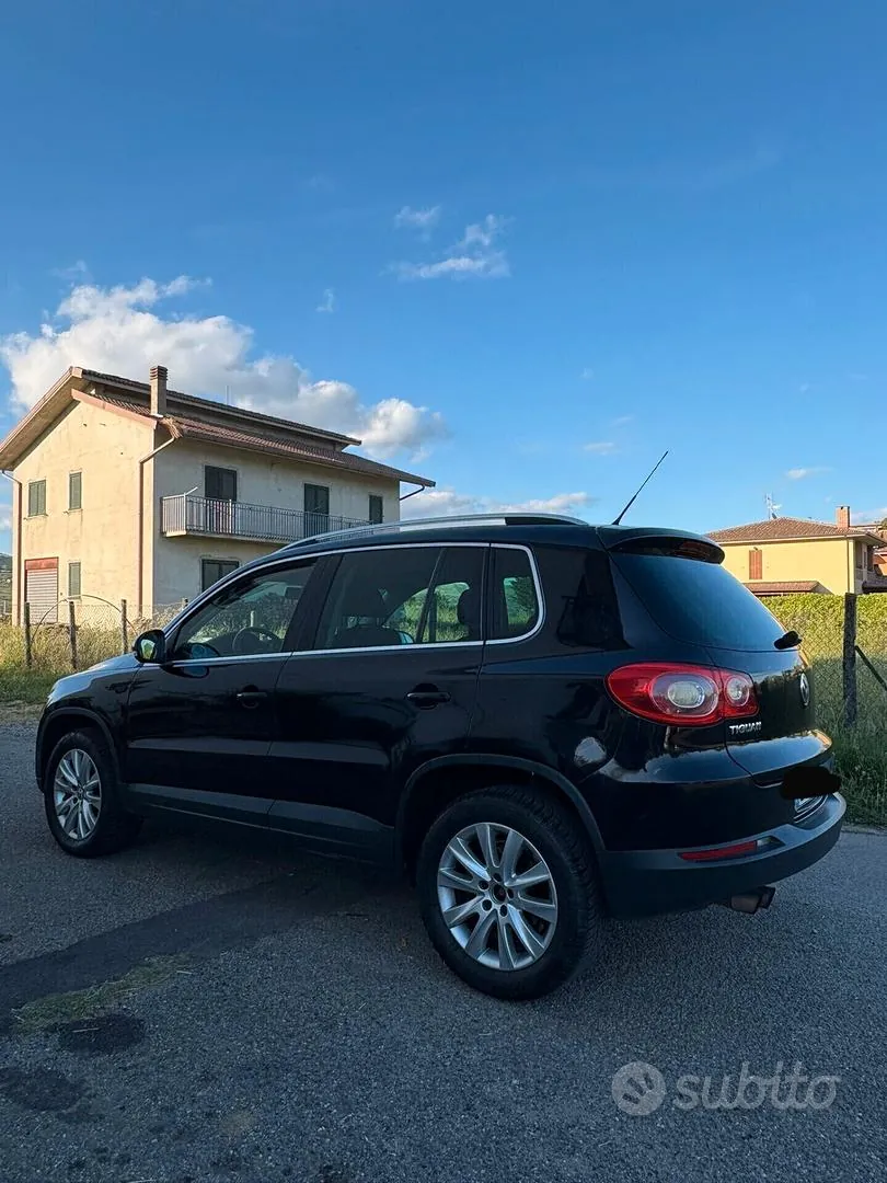 Volkswagen Tiguan 2011 photo 5