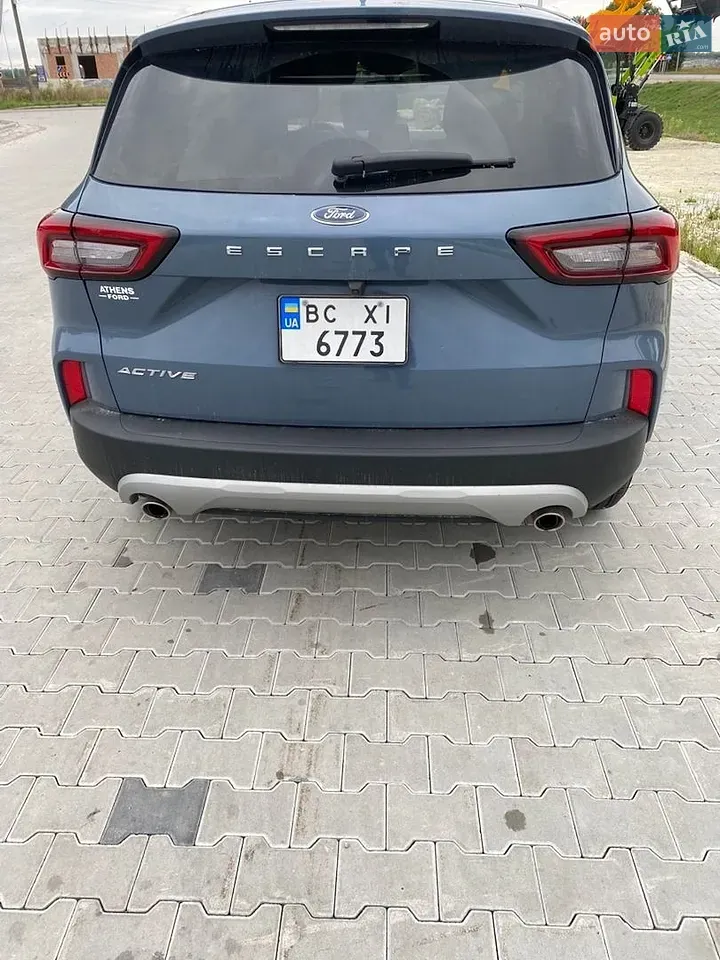 Ford Escape 2025 photo 4