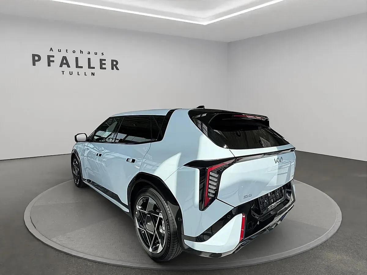 Kia Ev4 photo 3
