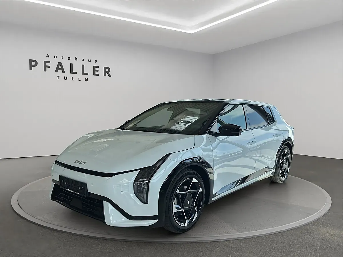 Kia Ev4