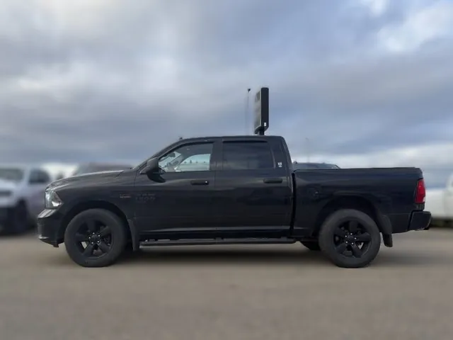 Ram 1500 Classic 2021 photo 2