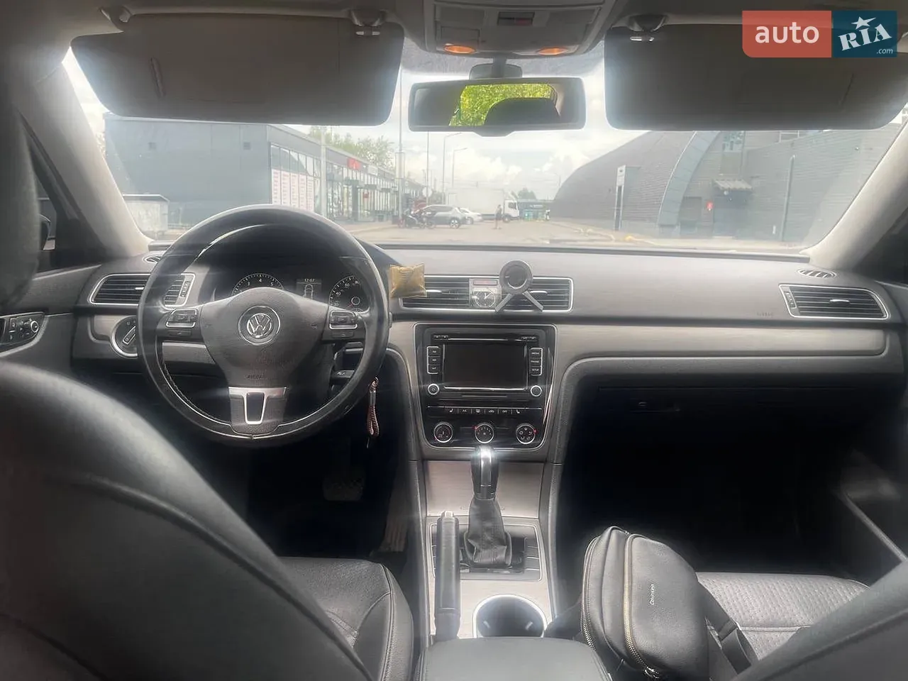 Volkswagen Passat 2013 photo 5