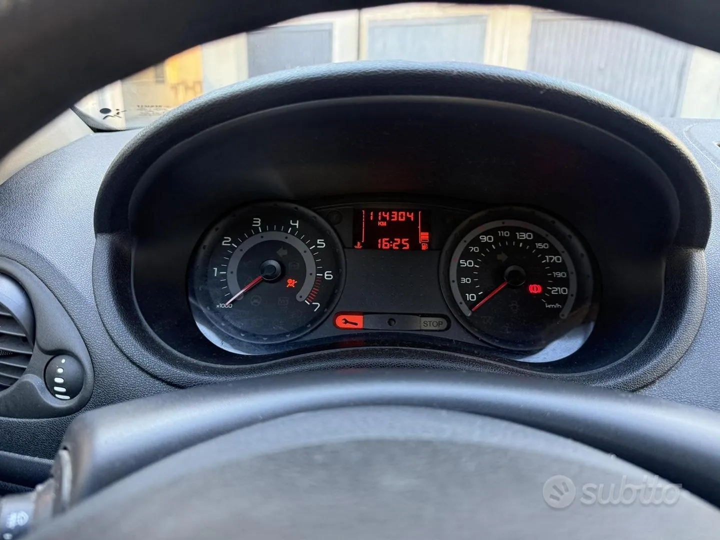 Renault Clio 2007 photo 5