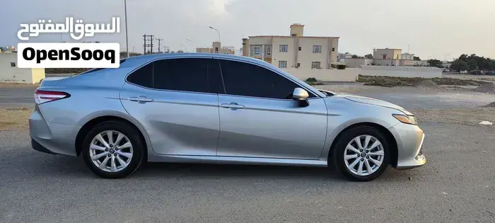Toyota Camry 2018 photo 3