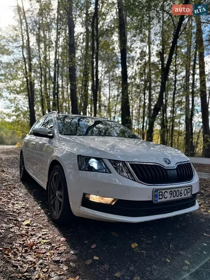Skoda Octavia 2018 photo 5