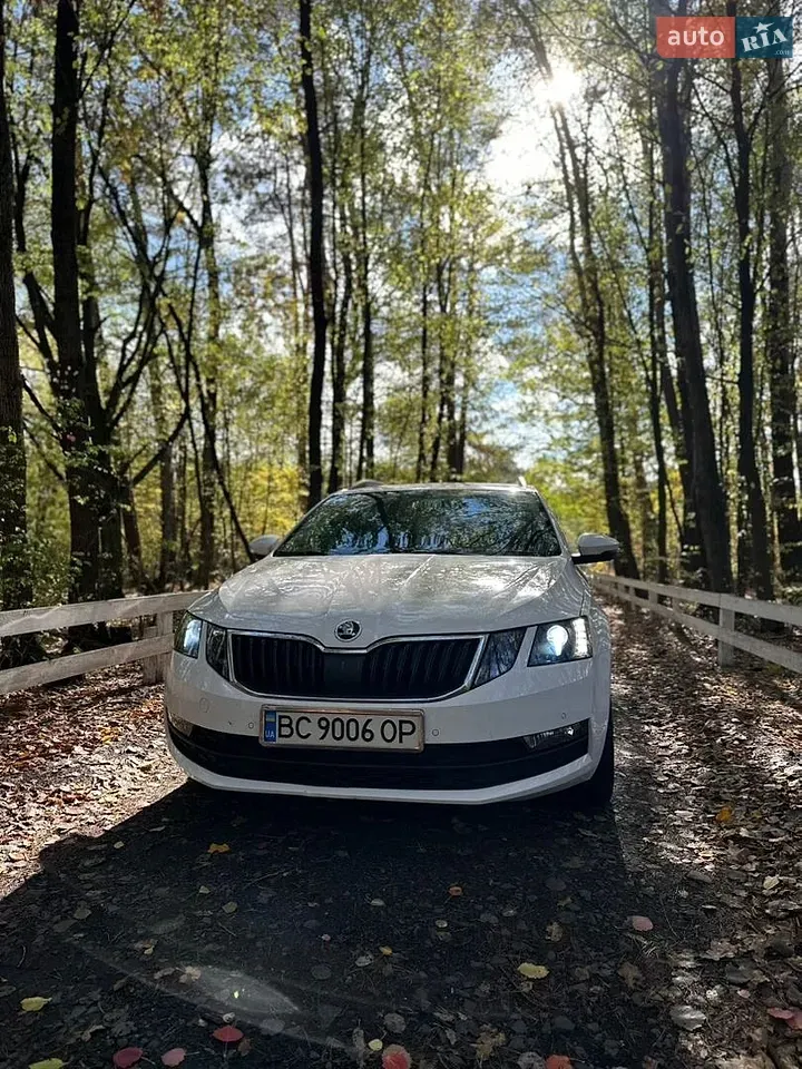 Skoda Octavia 2018 photo 3