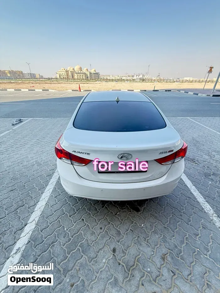 Hyundai Avante 2012 photo 2