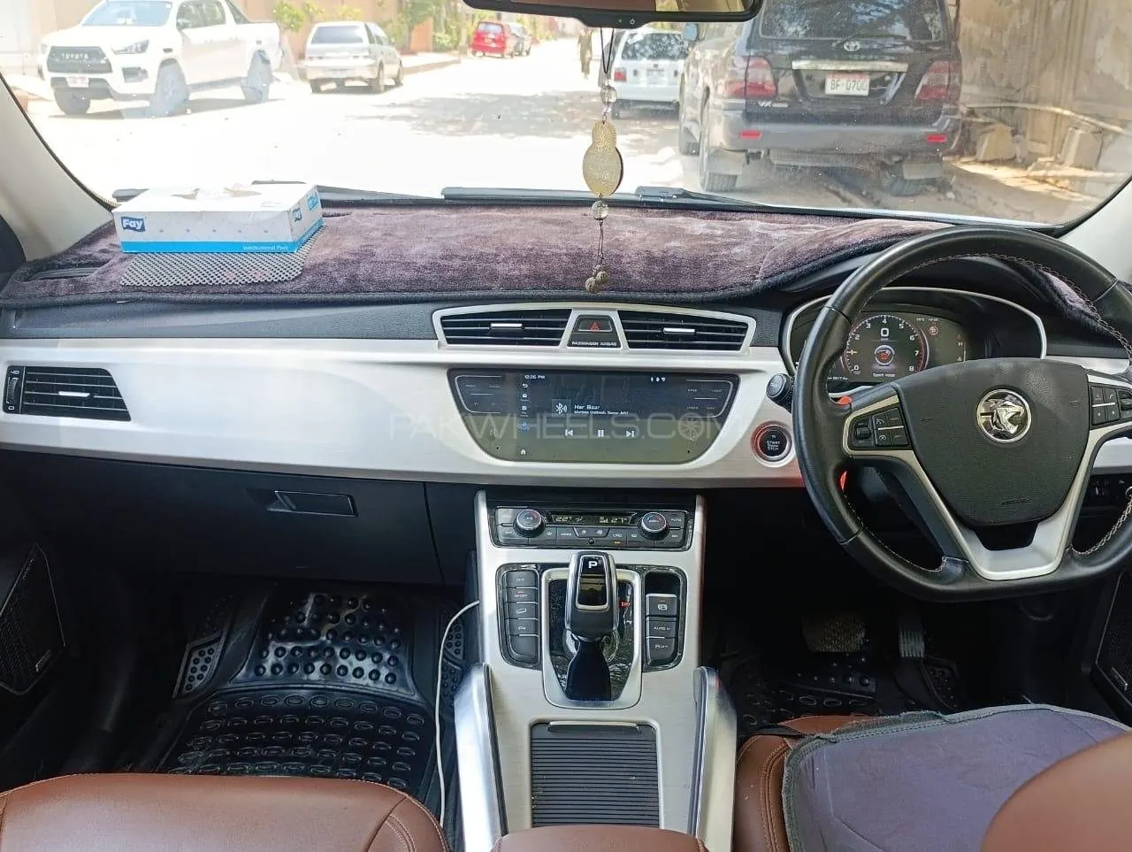 Proton X70