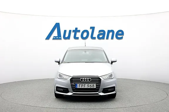 Audi A1 2015 photo 3