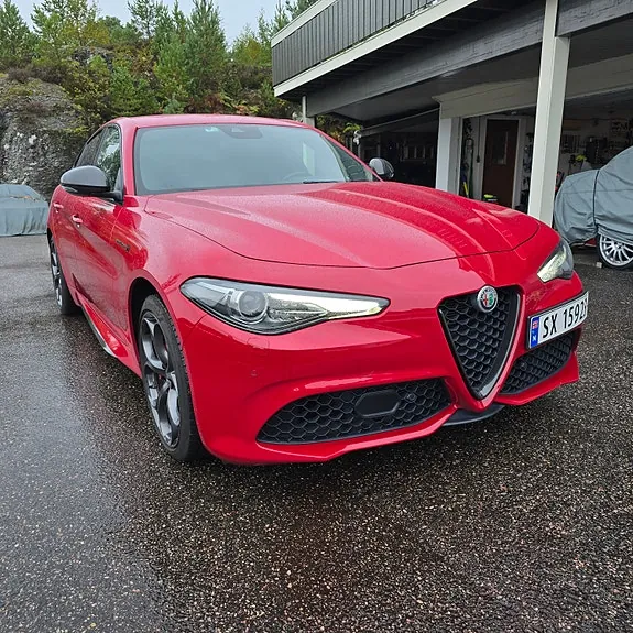 Alfa Romeo Giulia 2020 photo 4