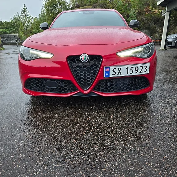 Alfa Romeo Giulia 2020 photo 3
