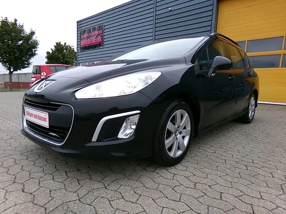 Peugeot 308 2012 photo 3