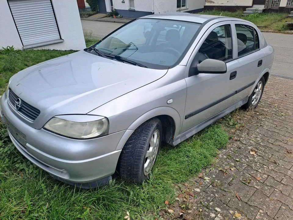 Volkswagen Astra