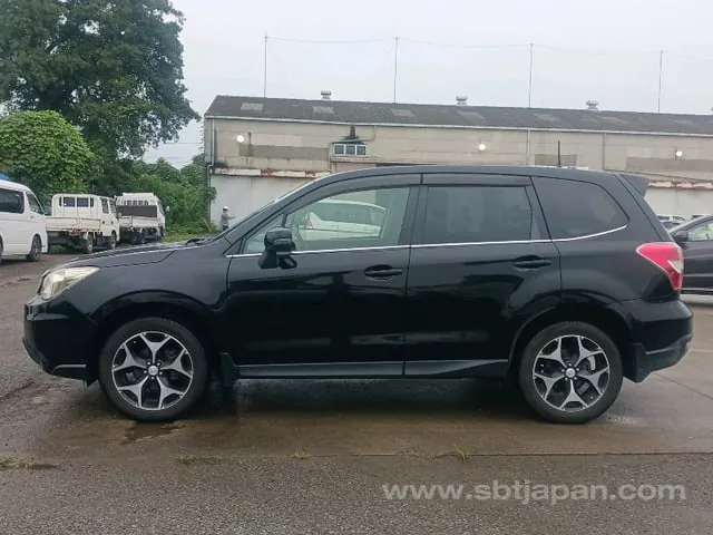 Subaru Forester 2014 photo 4