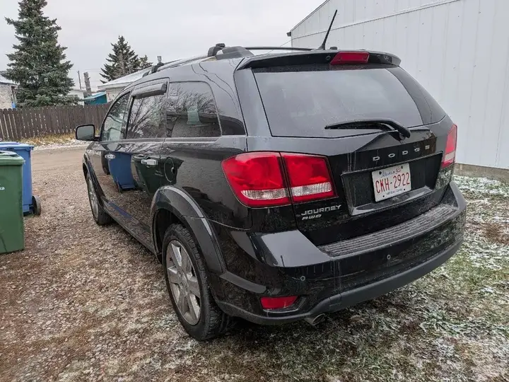Dodge Journey 2014 photo 3