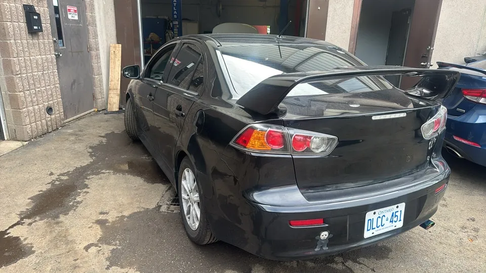 Mitsubishi Lancer 2015 photo 4