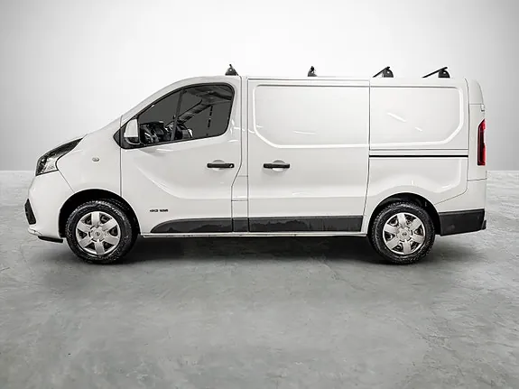 Nissan Nv300 2017 photo 2
