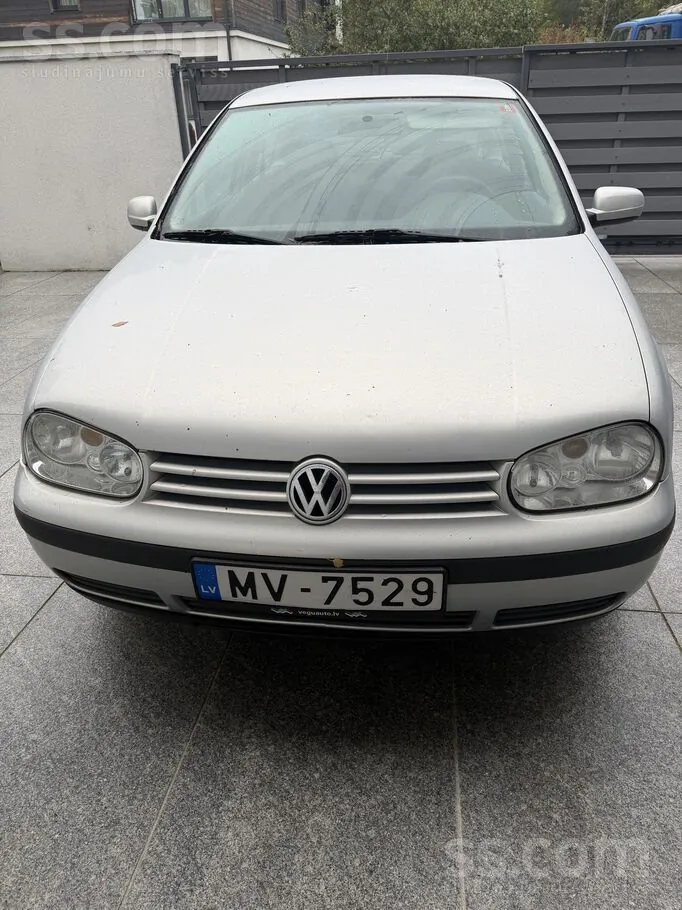 Volkswagen Golf 4 1998 photo 2
