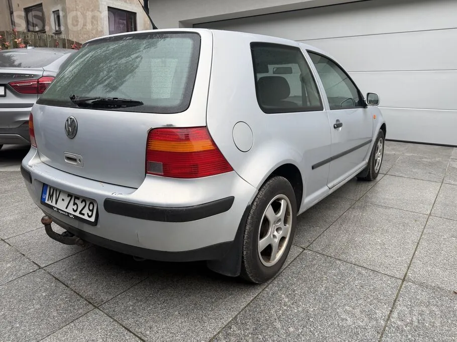 Volkswagen Golf 4 1998 photo 3