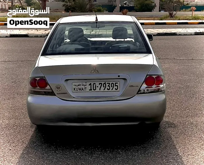 Mitsubishi Lancer 2011 photo 4