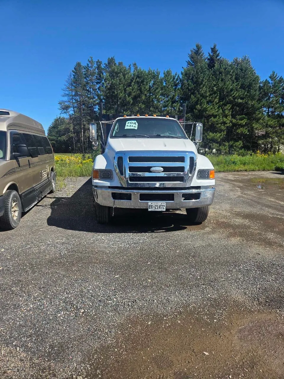 Ford F-750 2008 photo 2