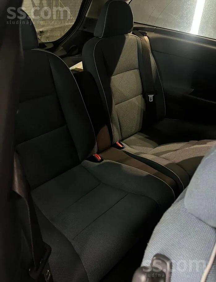 Volvo C30 2008 photo 4