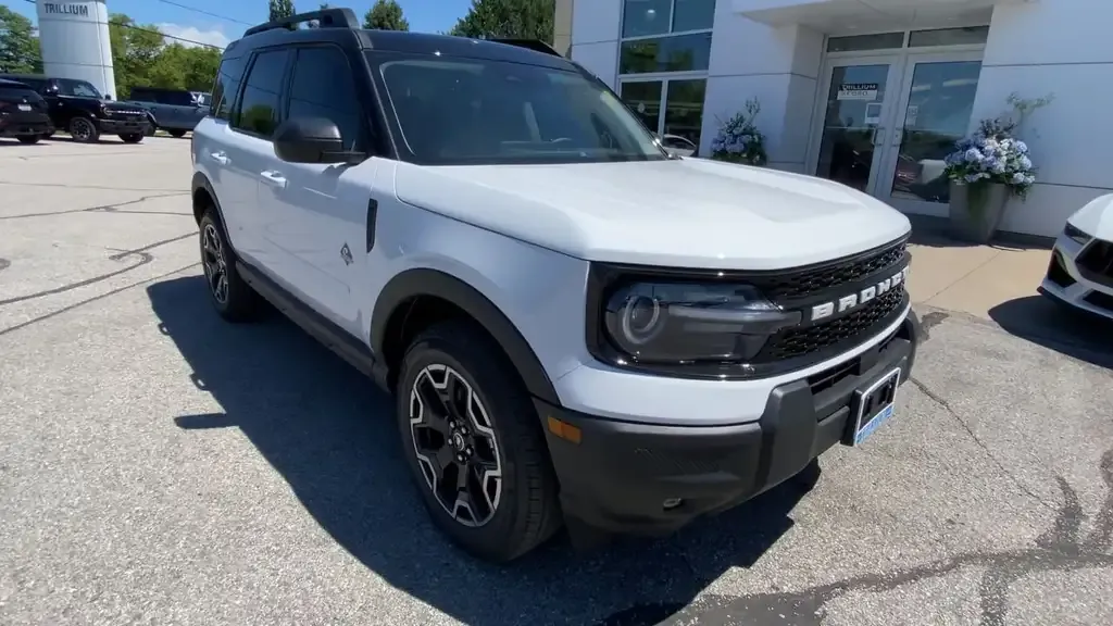 Ford Bronco Sport 2026 photo 2