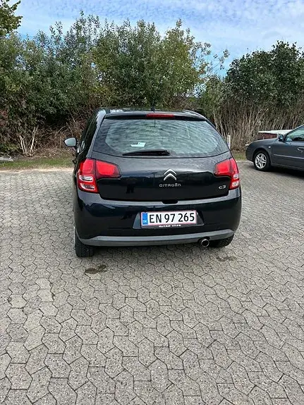 Citroen C3 2010 photo 2