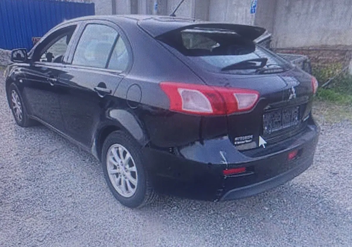 Mitsubishi Lancer 2011 photo 3