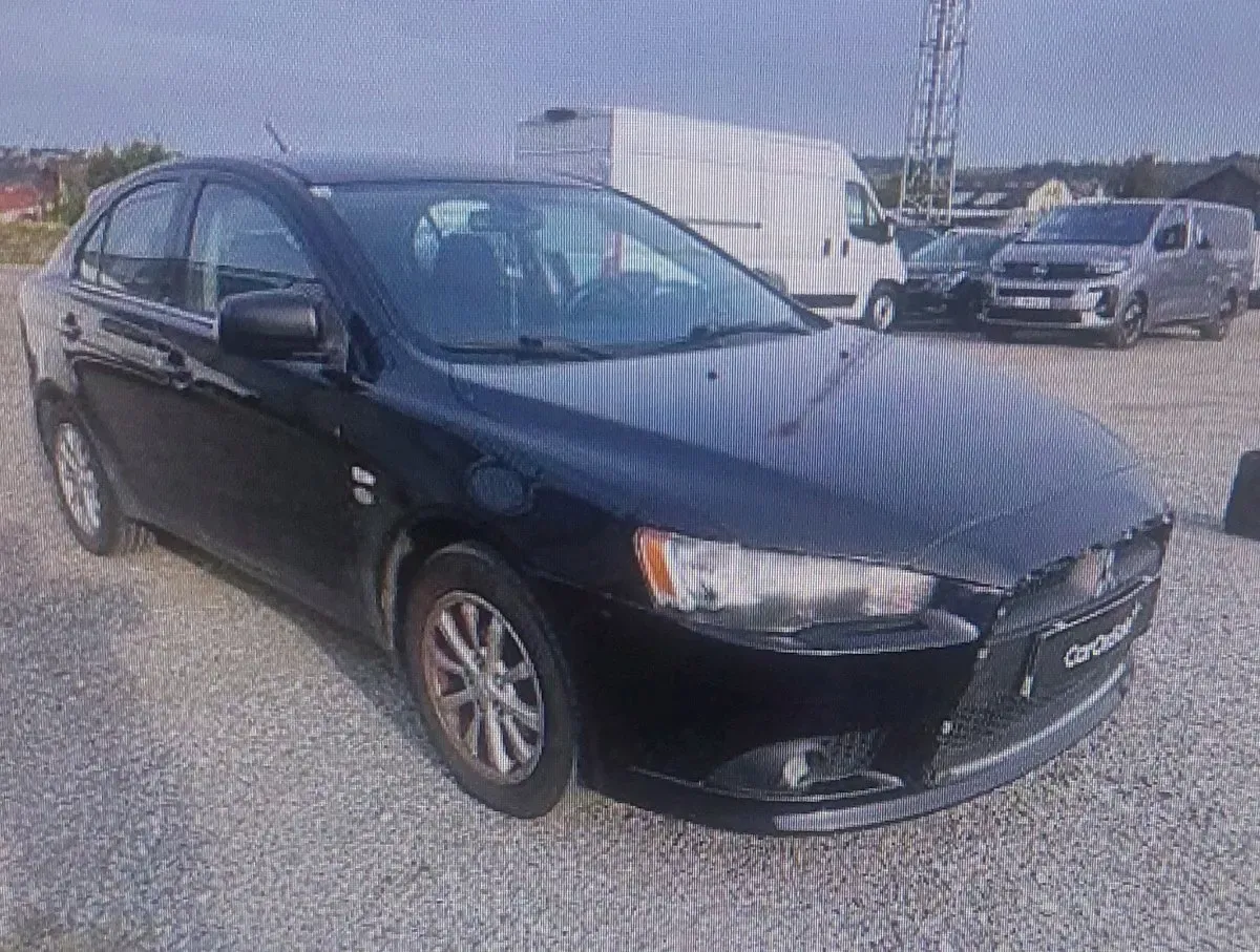 Mitsubishi Lancer