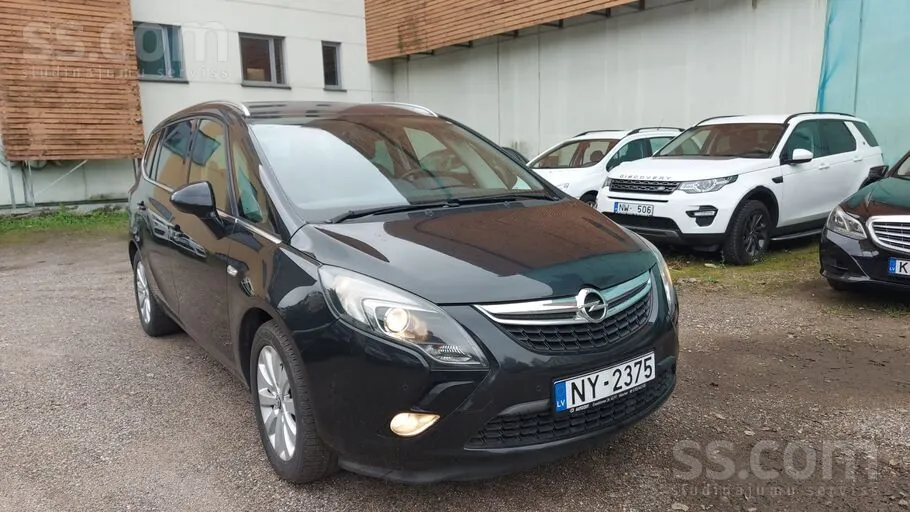 Opel Zafira 2013 photo 3