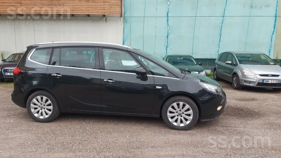 Opel Zafira 2013 photo 4