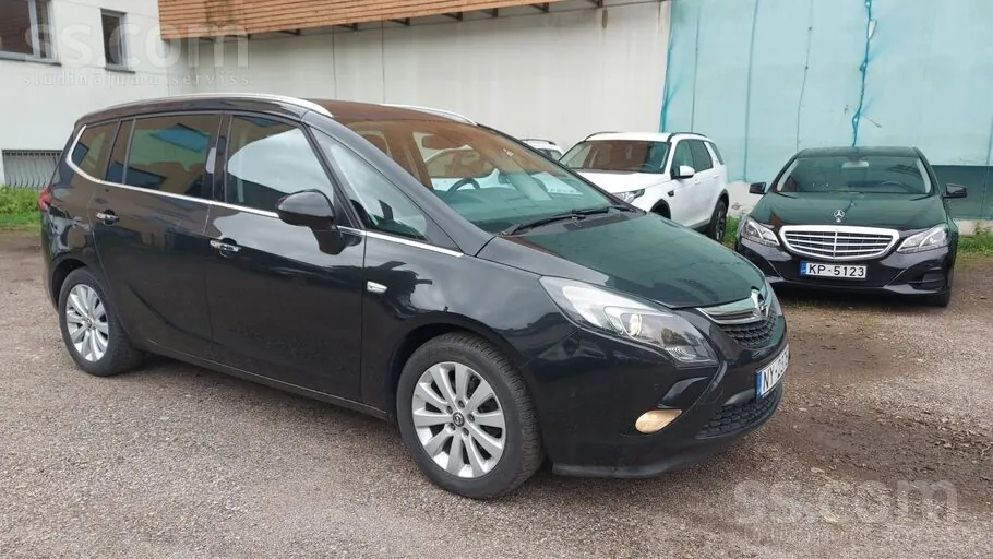 Opel Zafira 2013 photo 5