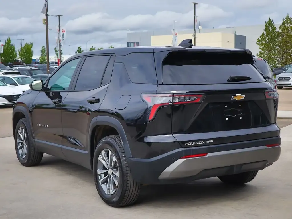 Chevrolet Equinox 2026 photo 4