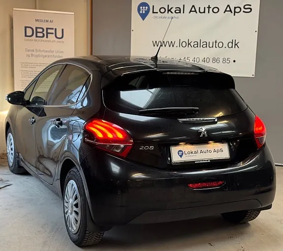 Peugeot 208 2017 photo 4