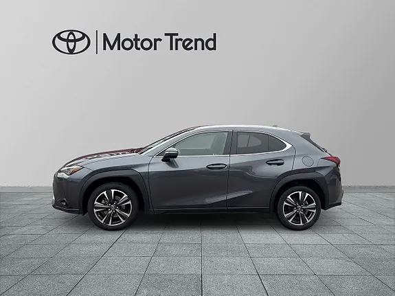 Lexus Ux250H 2023 photo 3