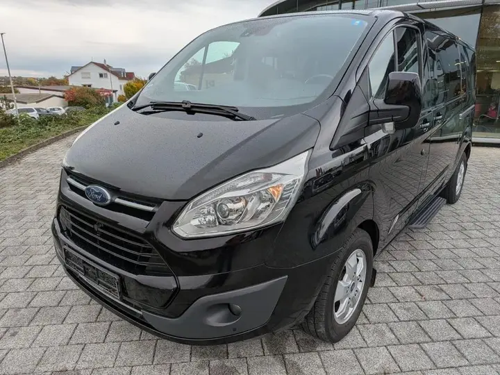 Ford Tourneo Custom