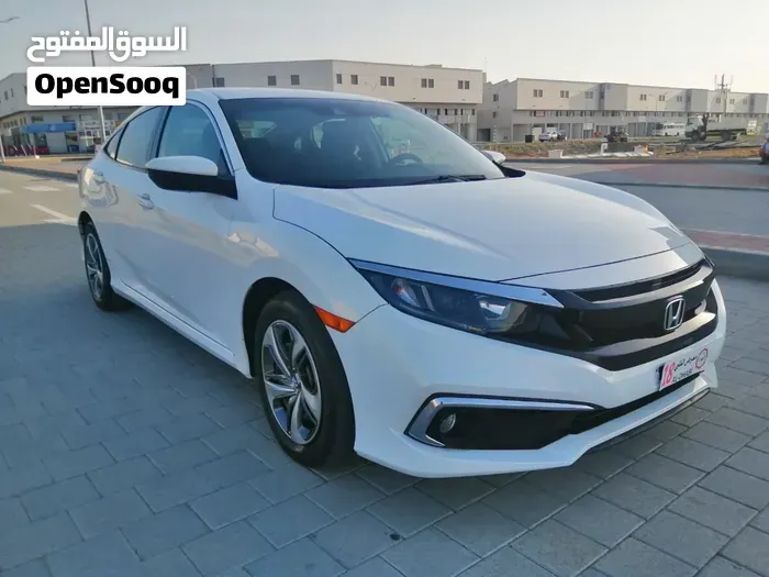 Honda Civic 2019 photo 3