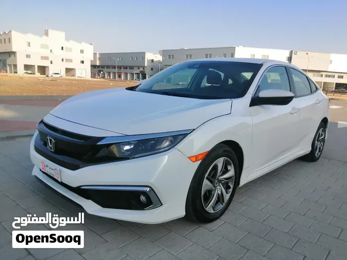 Honda Civic 2019 photo 2