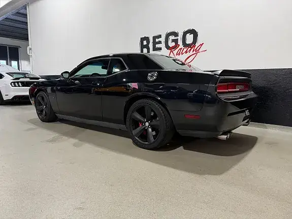 Dodge Challenger 2010 photo 4