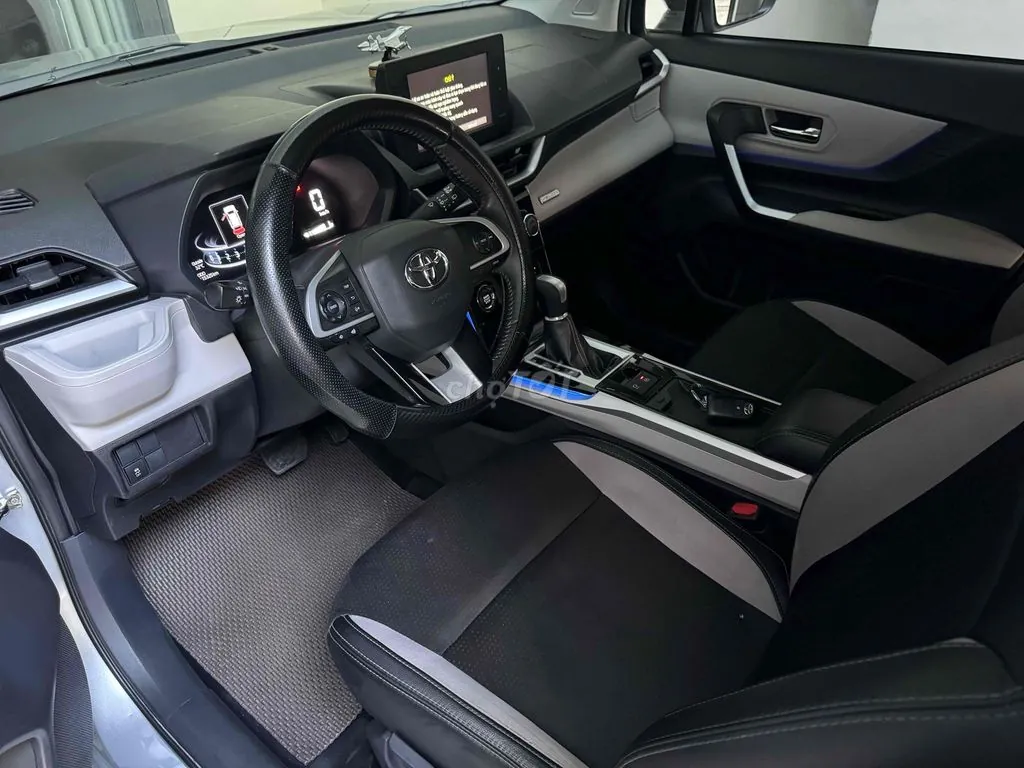 Toyota Veloz 2022 photo 4
