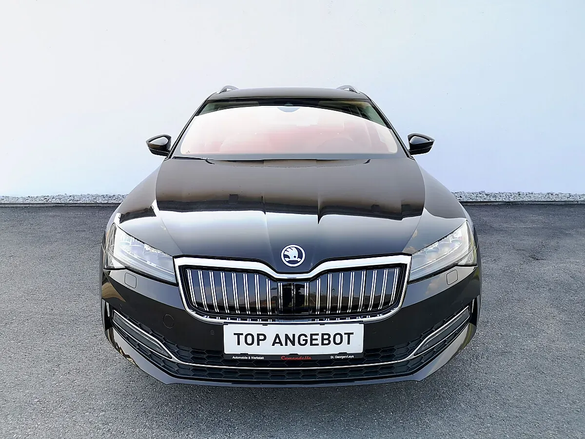 Skoda Superb 2020 photo 2